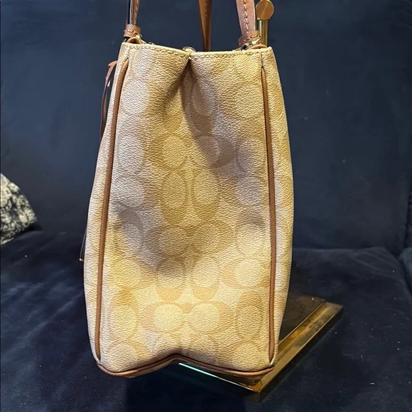 Coach Beige and Brown Signature Shoulder Bag - Picture 8 of 8